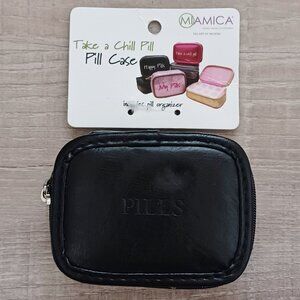 NWT Black Zipper Pill Case Travel Organizer